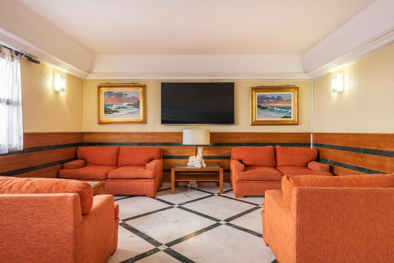 Hotel Baia De Монте-Гордо Экстерьер фото