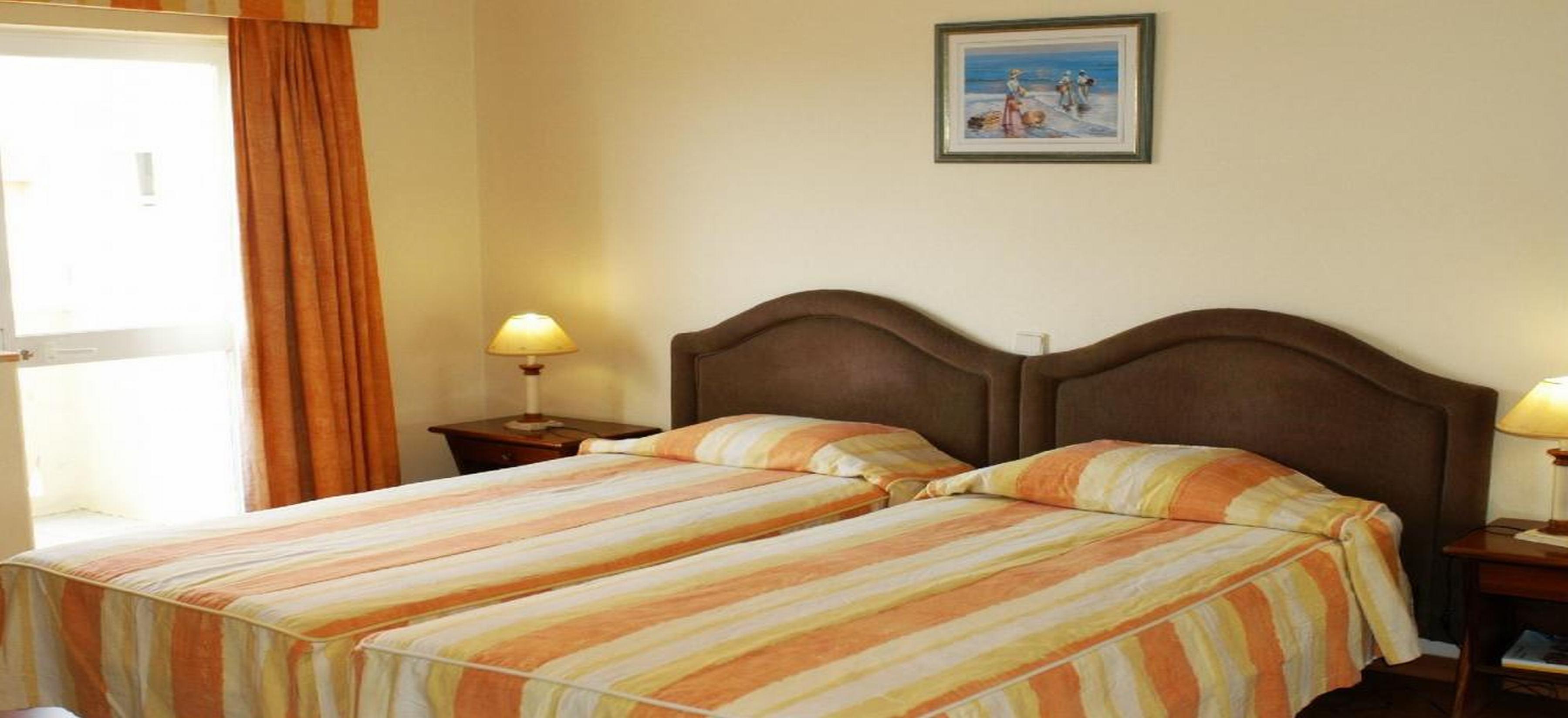 Hotel Baia De Монте-Гордо Экстерьер фото