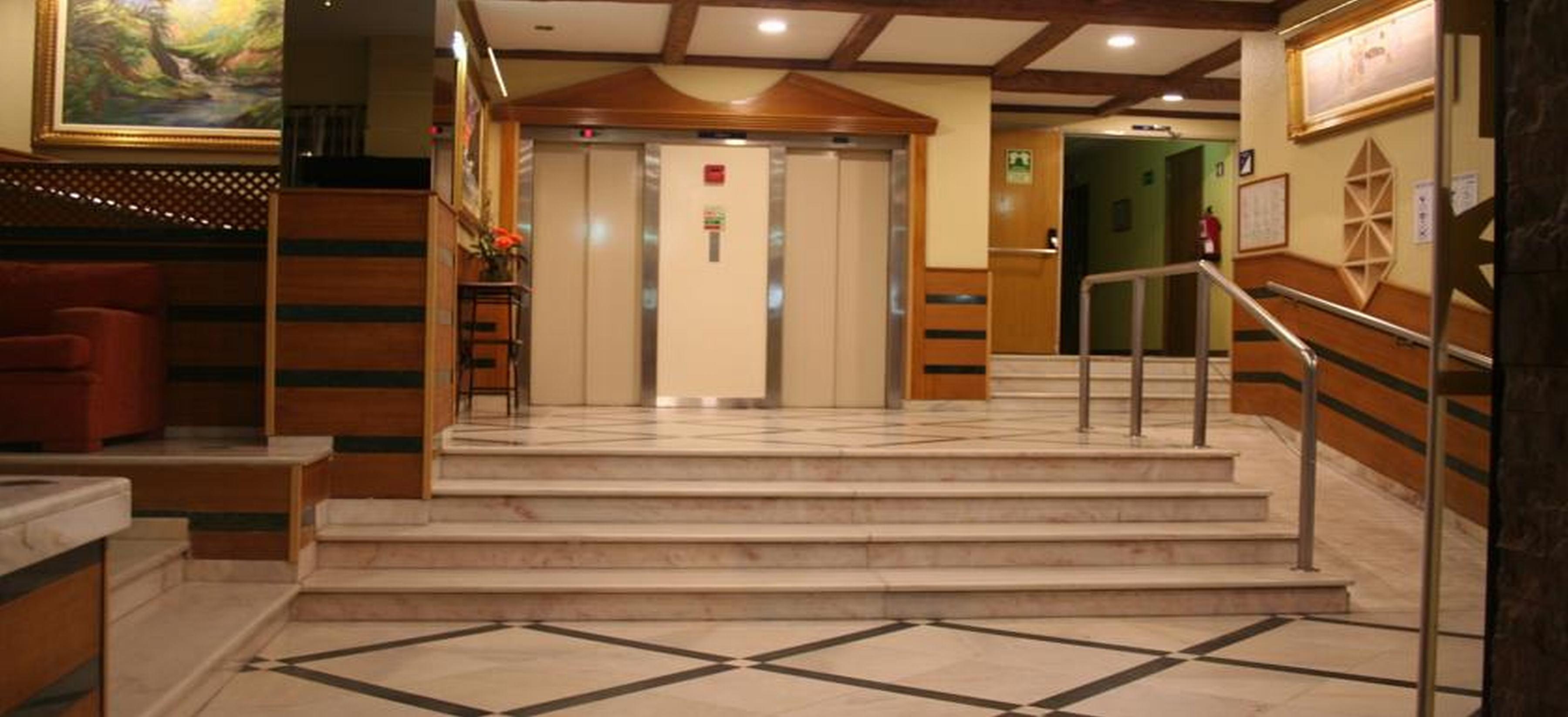 Hotel Baia De Монте-Гордо Экстерьер фото