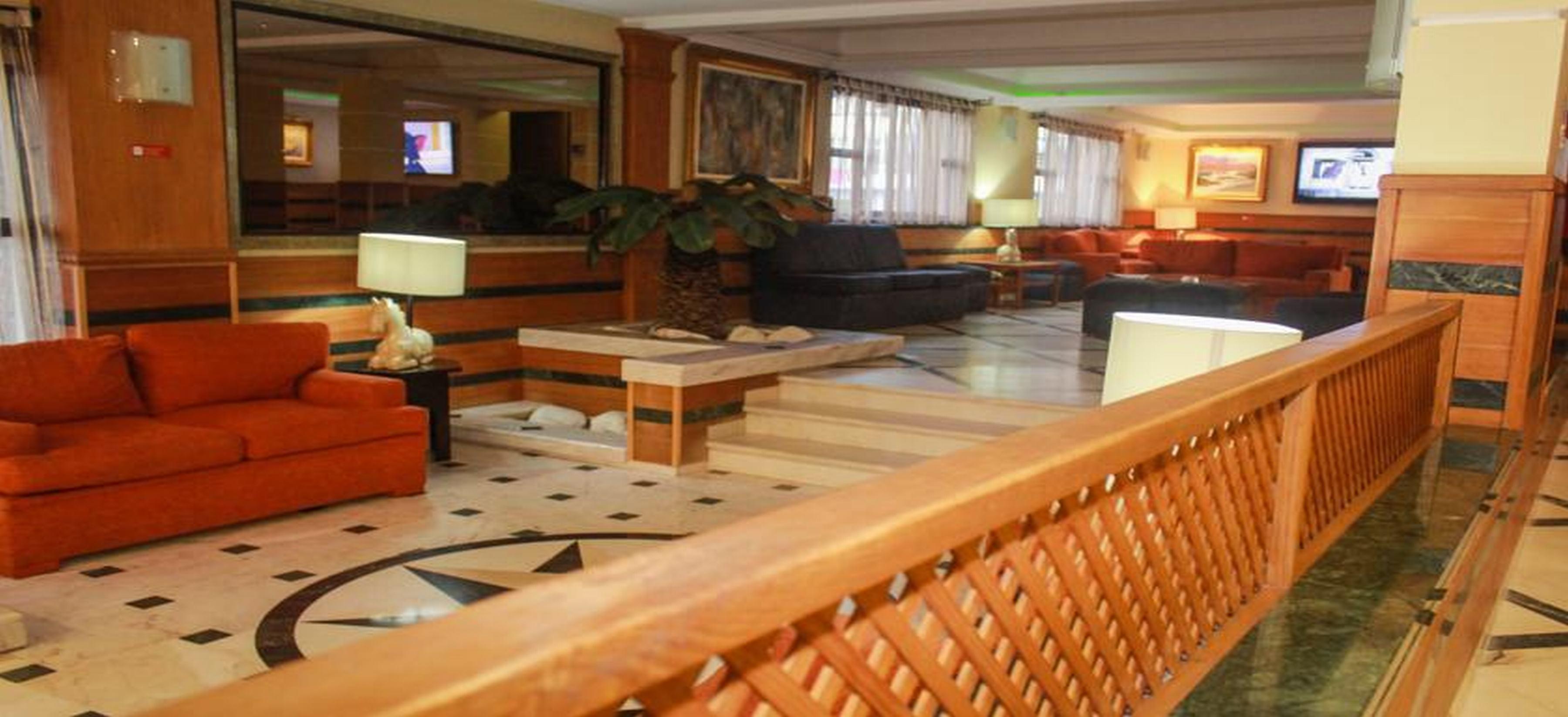 Hotel Baia De Монте-Гордо Экстерьер фото
