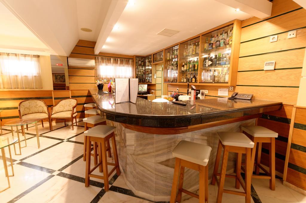Hotel Baia De Монте-Гордо Экстерьер фото